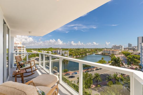 Cost of Balcony Construction in Lakeville