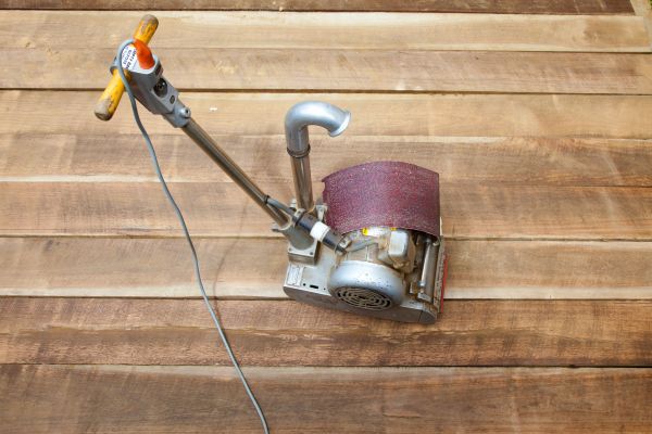 Cost of Veranda Sanding in Lakeville